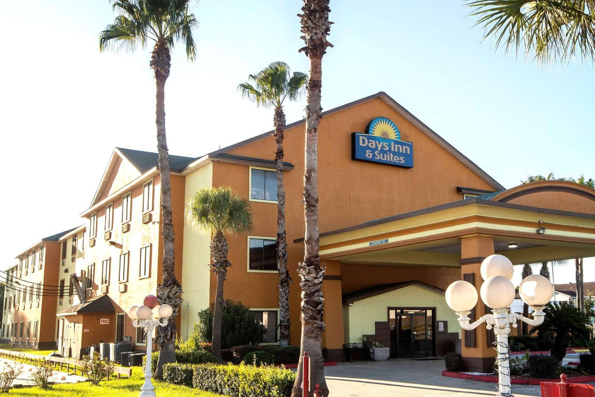 Days Inn & Suites By Wyndham Houston North/Aldine מראה חיצוני תמונה