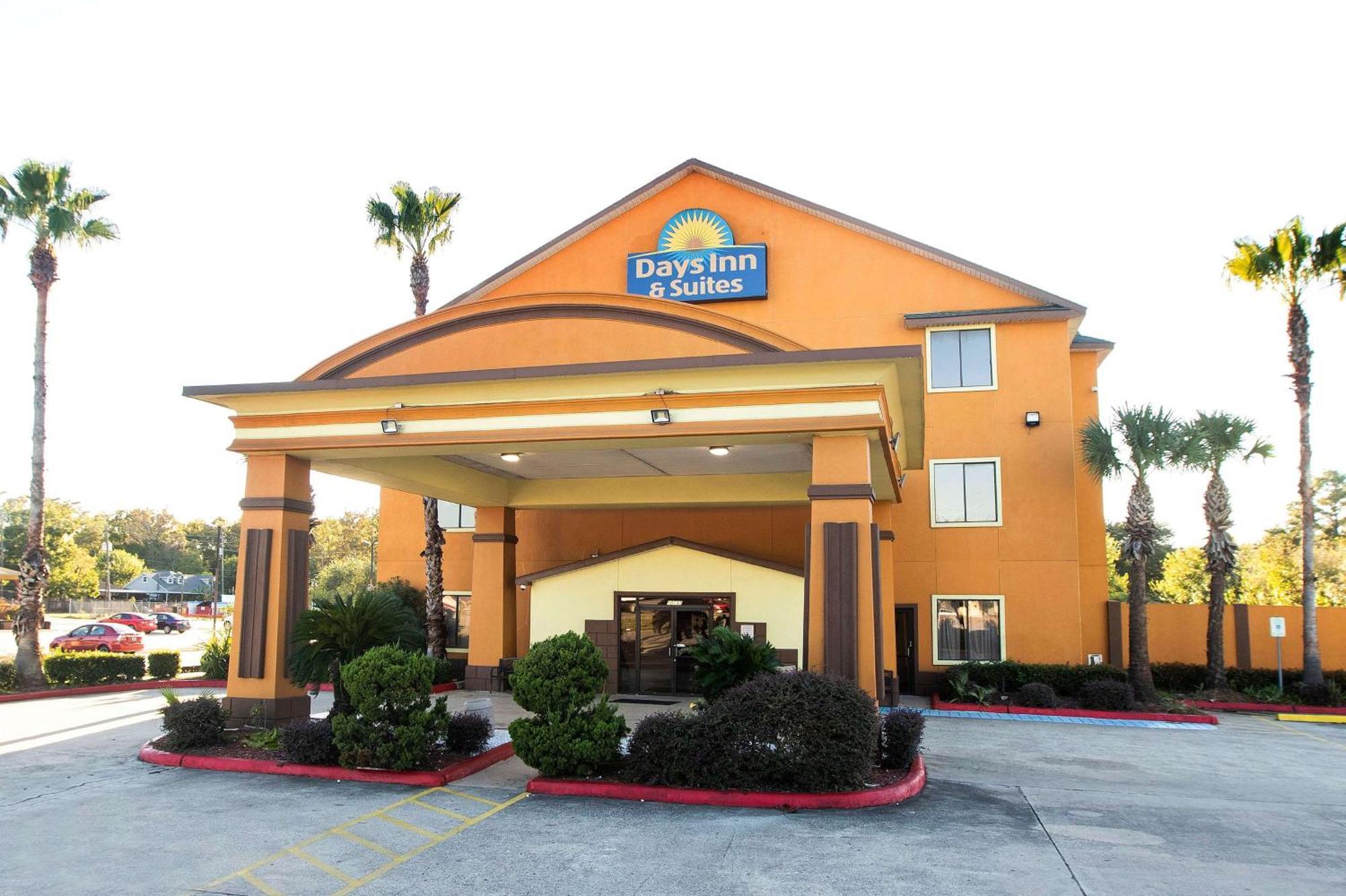 Days Inn & Suites By Wyndham Houston North/Aldine מראה חיצוני תמונה